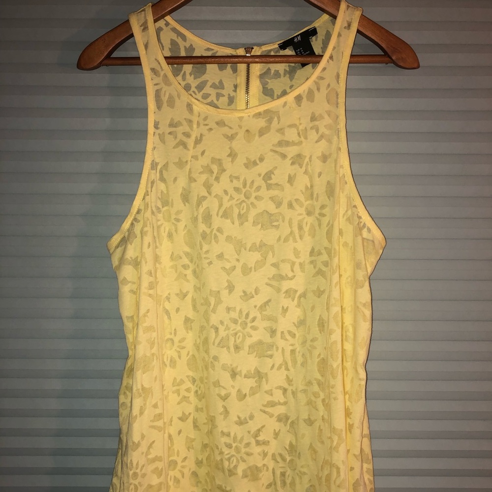 H&M tank top - Picture 2 of 6
